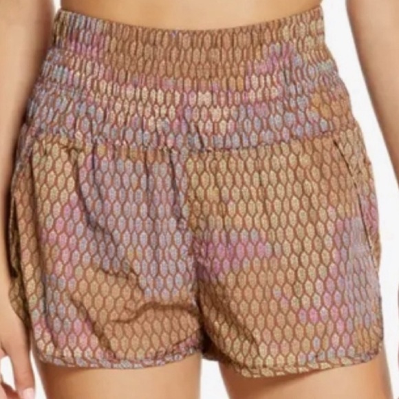 EUC FP Movement by Free People The Way Home Logo Shorts - Picture 4 of 9